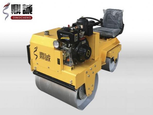 点击查看详细信息<br>标题：DC850C座驾式压路机 阅读次数：16346